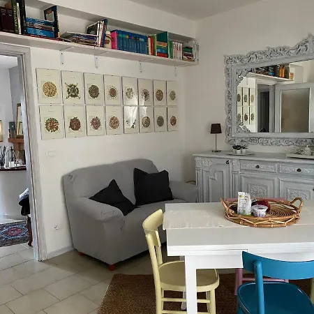 Daire Bookhouse Ortona